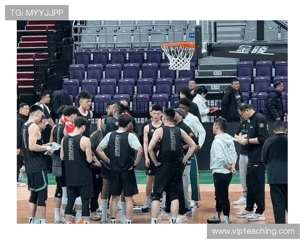 辽宁胜深圳喜忧参半 继伟状态稳定哈维首秀获赞